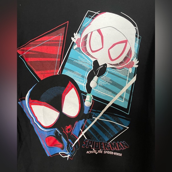 Pop! Marvel Subscription Box Exclusive Spider-Man Across the Universe Pop! Tee - Picture 2 of 3